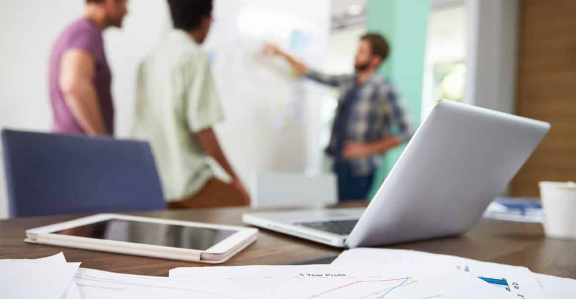 IT Maintenance: Should You Recruit Internally or Outsource? post thumbnail image